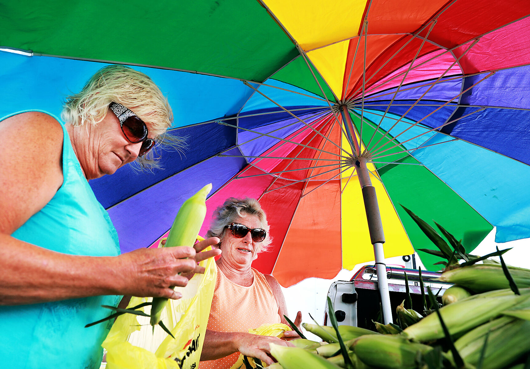 072620_FarmersMarket001_bjs.JPG